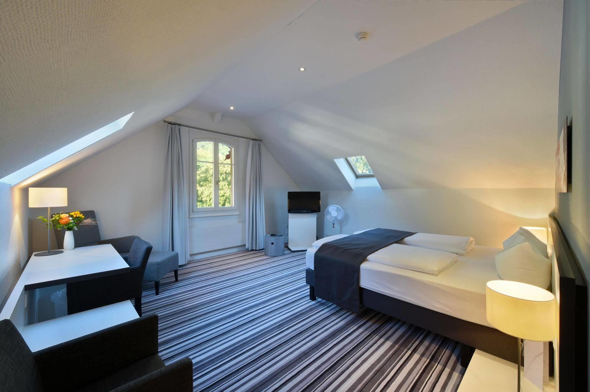 Hotel Vitznauerhof - Lifestyle Hideaway At Lake Lucerne Exterior photo